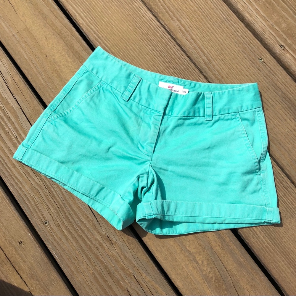 Vineyard vines shorts